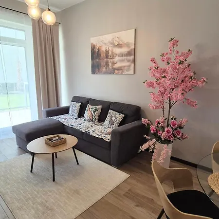 דירה Towarowa Sakura Apartment, Free Parking, Air-conditioning, Self Check-in 24h