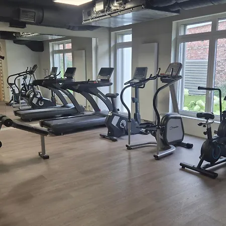 Towarowa Sakura Apartment, Free Parking, Air-conditioning, Self Check-in 24h דירה פוזנן